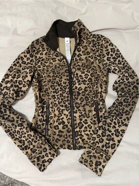True Leopard Define Crop Jacket RARE